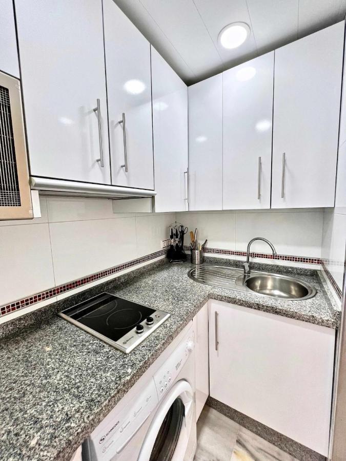797 Holiday Rentals- Apartamento En Hotel Sunset Frente Al Mar Benalmádena Extérieur photo