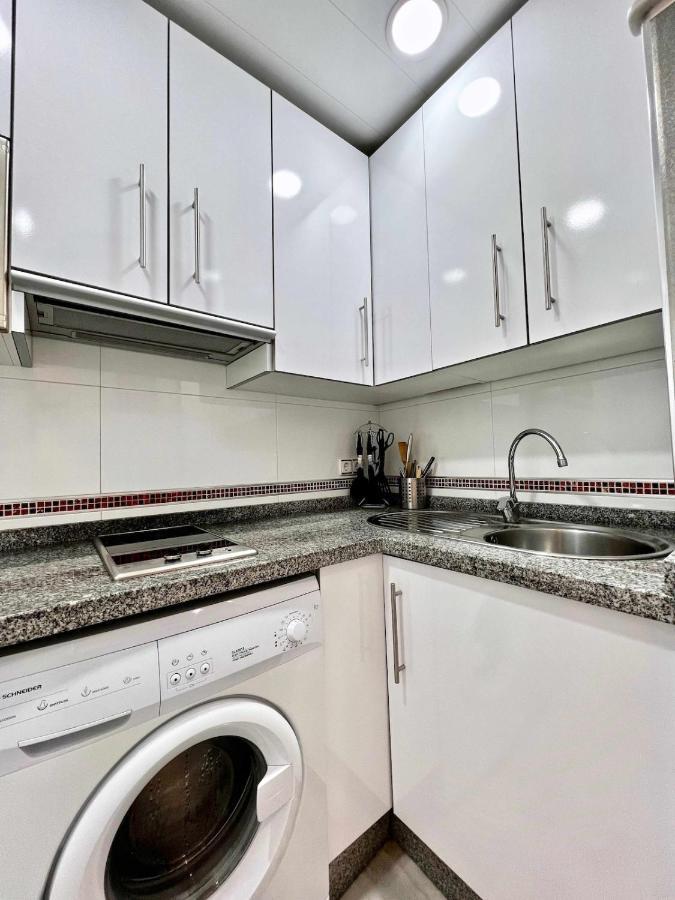 797 Holiday Rentals- Apartamento En Hotel Sunset Frente Al Mar Benalmádena Extérieur photo