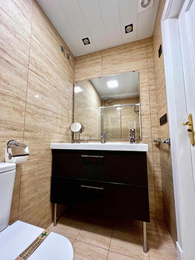 797 Holiday Rentals- Apartamento En Hotel Sunset Frente Al Mar Benalmádena Extérieur photo