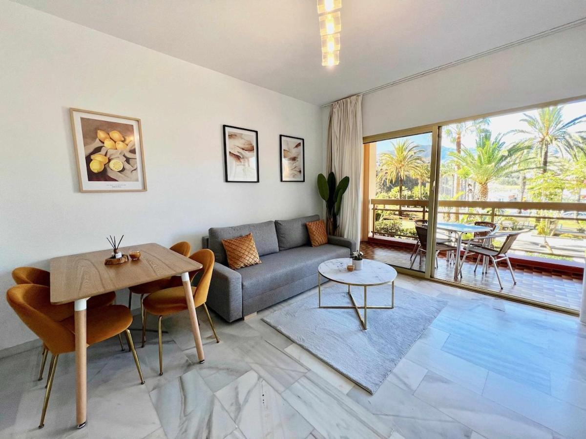 797 Holiday Rentals- Apartamento En Hotel Sunset Frente Al Mar Benalmádena Extérieur photo